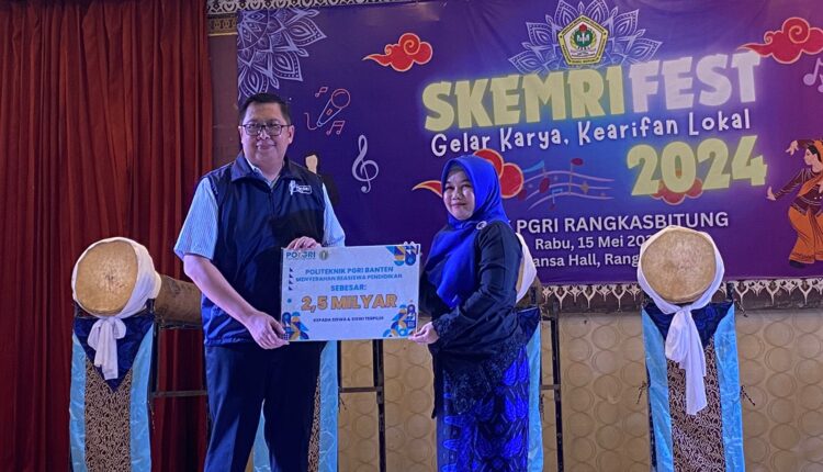 POLGRI Banten Serahkan Beasiswa Pendidikan Sebesar 2,5 Milyar
